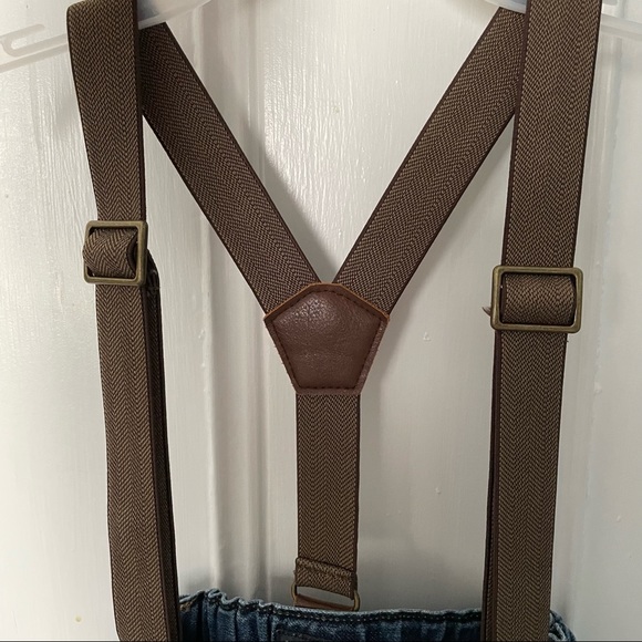 Oshkosh boys jeans & suspenders size 5 - Picture 5 of 5